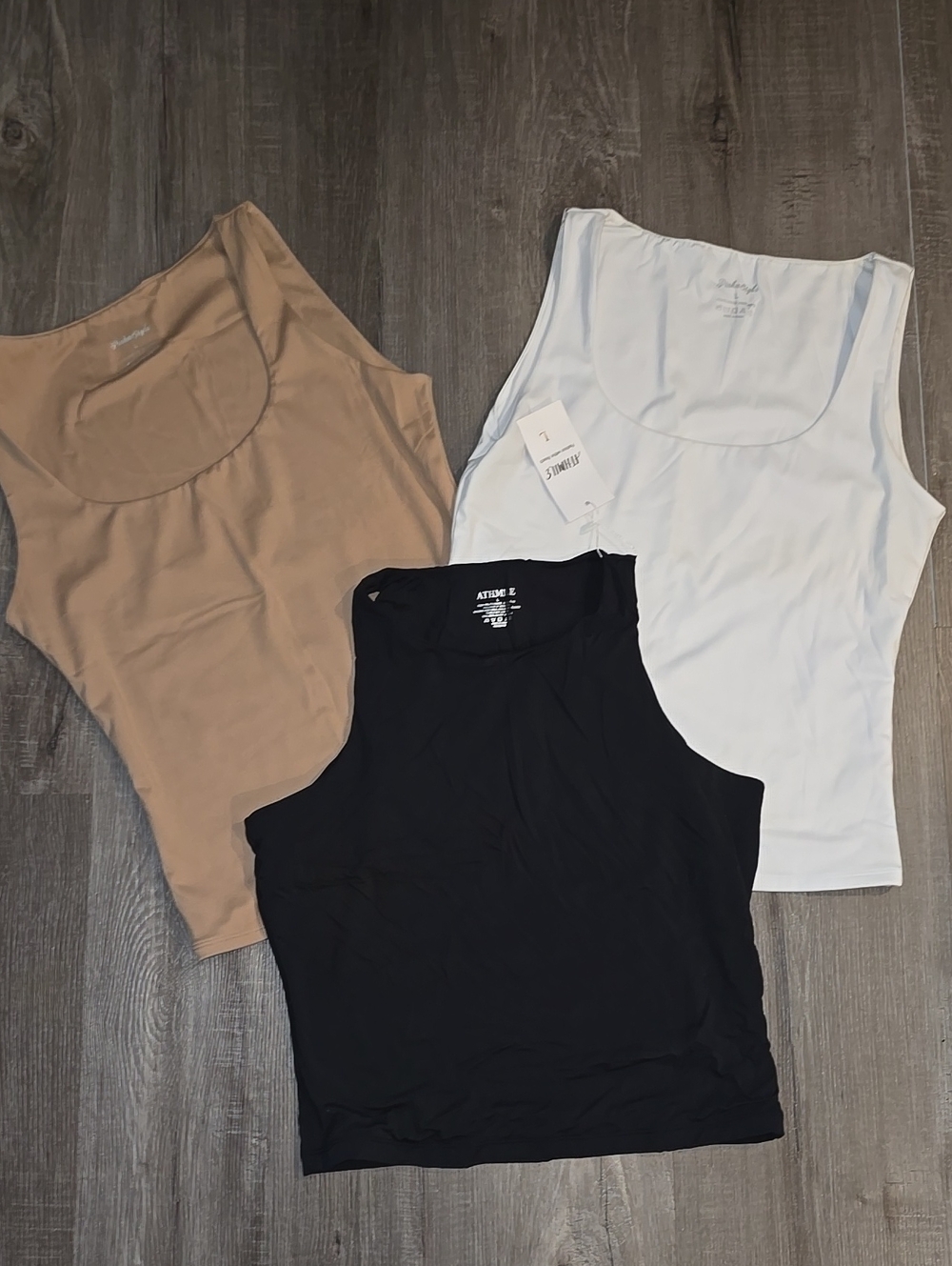 Double Lines Tanks